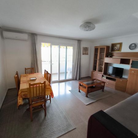 Apartamento Con Buena Vista Leilighet Torrevieja Eksteriør bilde