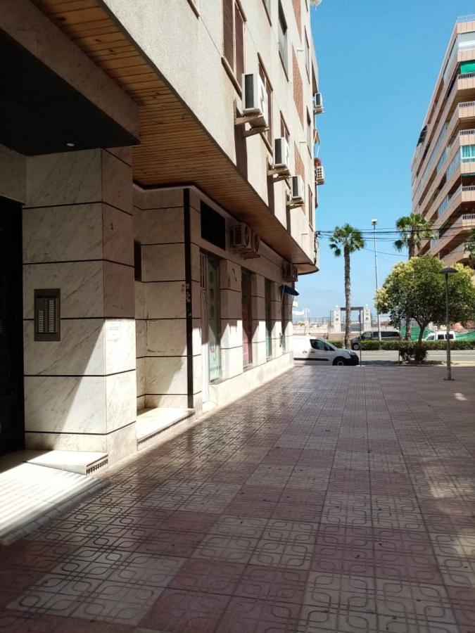 Apartamento Con Buena Vista Leilighet Torrevieja Eksteriør bilde