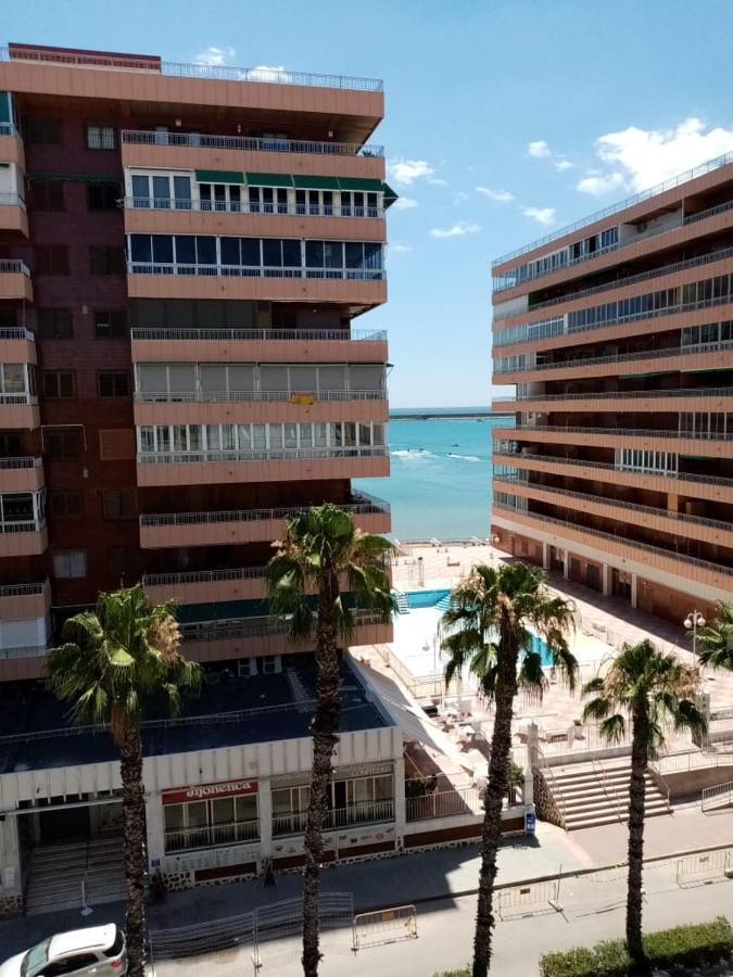 Apartamento Con Buena Vista Leilighet Torrevieja Eksteriør bilde